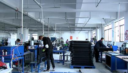 【學(xué)習(xí)強(qiáng)國(guó)】?jī)墒肿墒钟藏K泰興:復(fù)工復(fù)產(chǎn)&ldquo;提速&rdquo; 智能制造顯身手